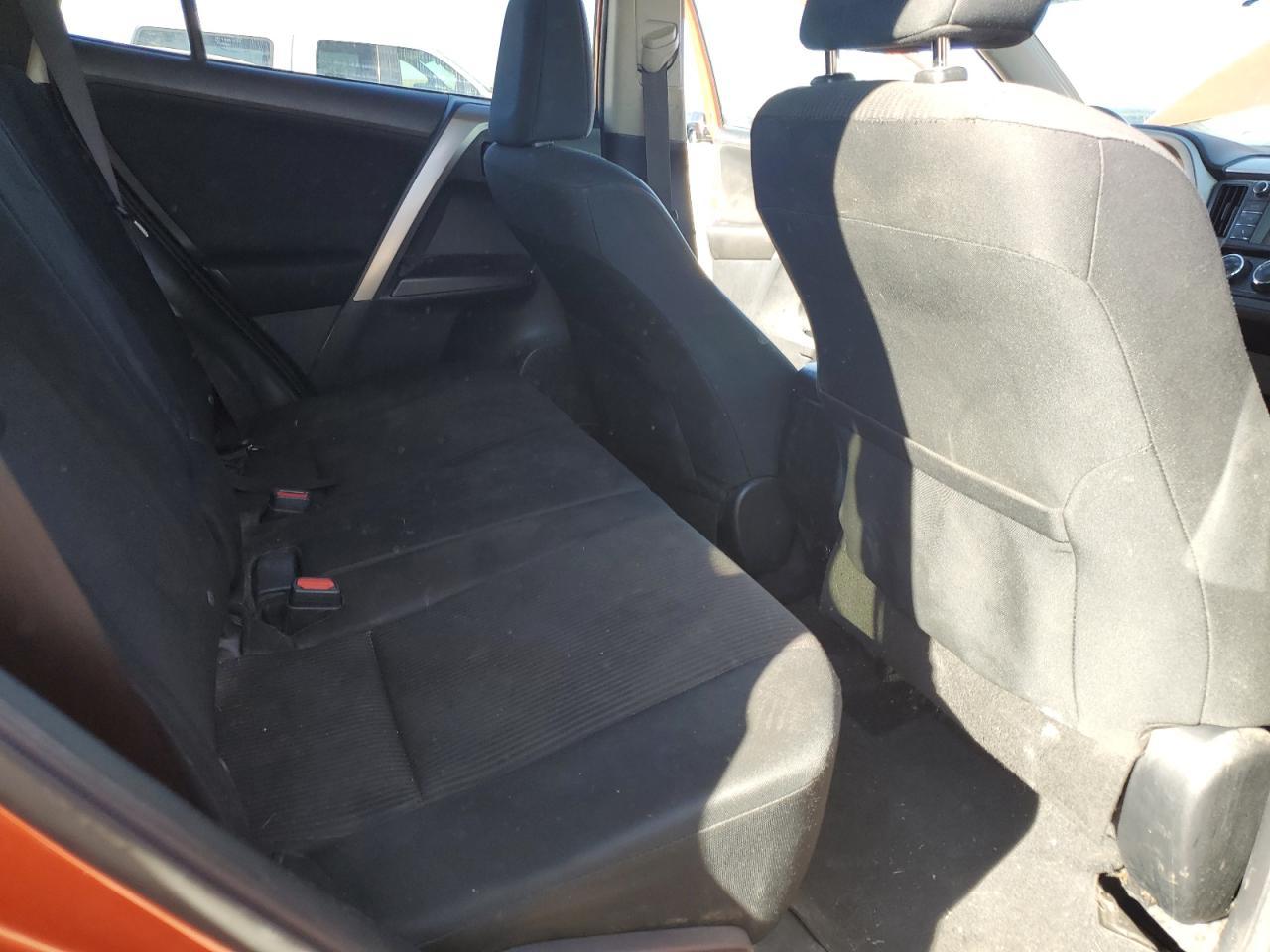 2016 TOYOTA RAV4
