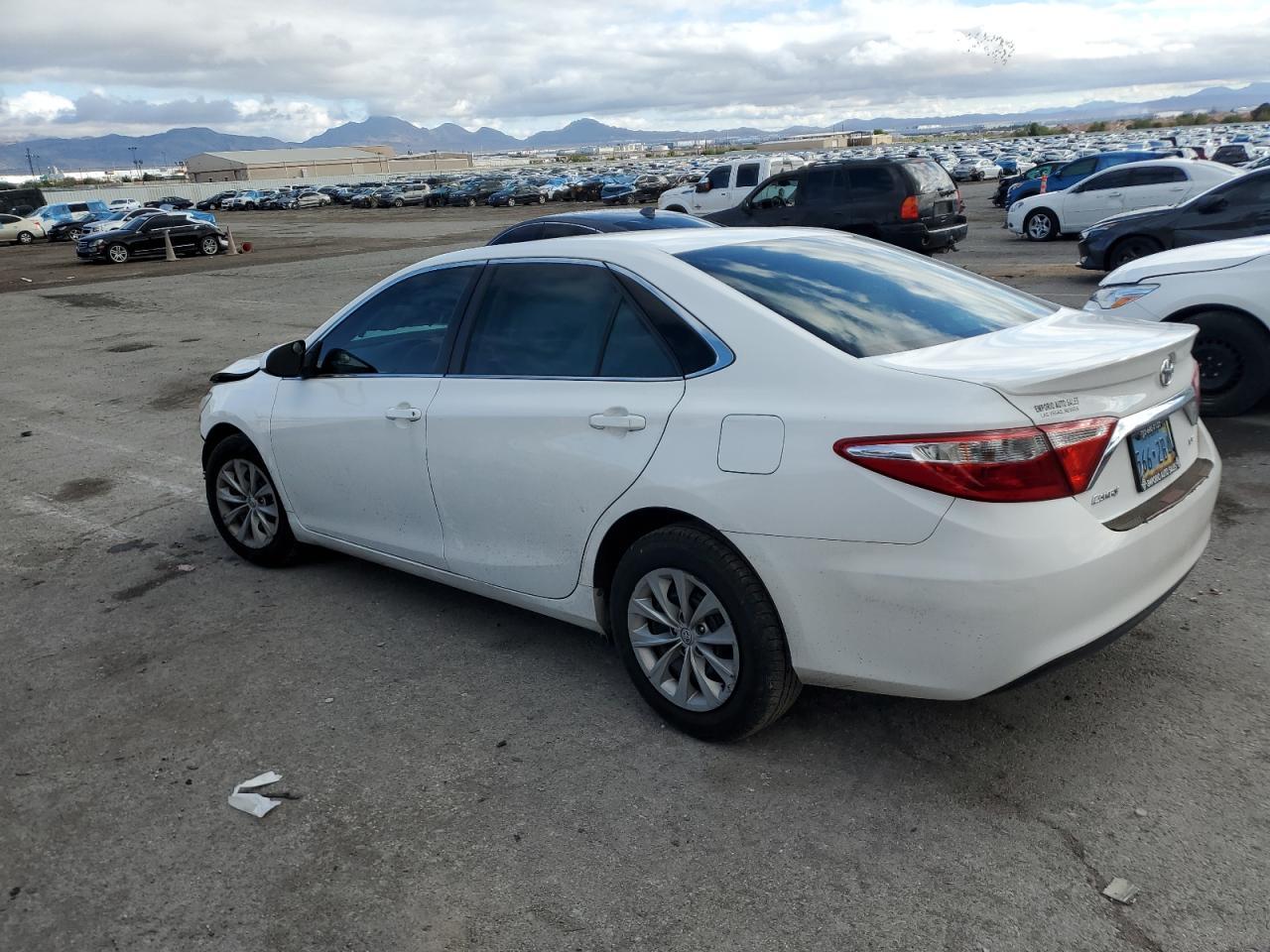 2015 TOYOTA CAMRY