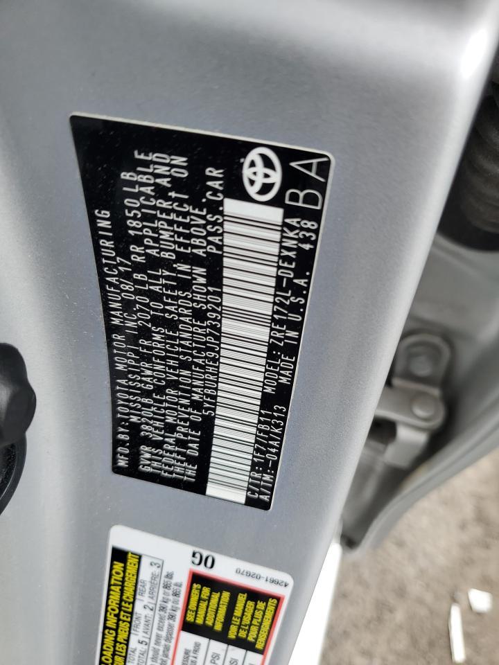 2018 TOYOTA COROLLA