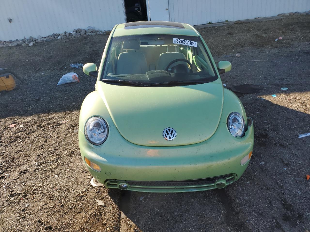 2002 VOLKSWAGEN Beetle