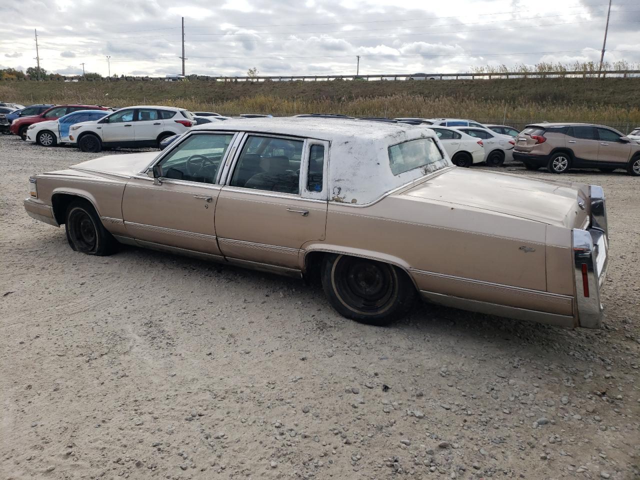 1992 CADILLAC Brougham