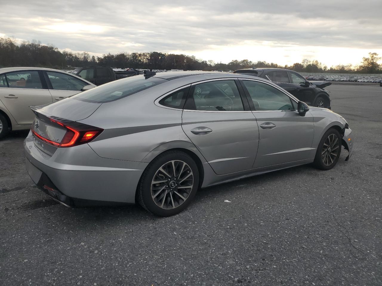 2020 HYUNDAI SONATA