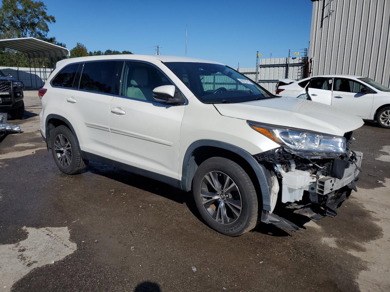 2019 TOYOTA HIGHLANDER