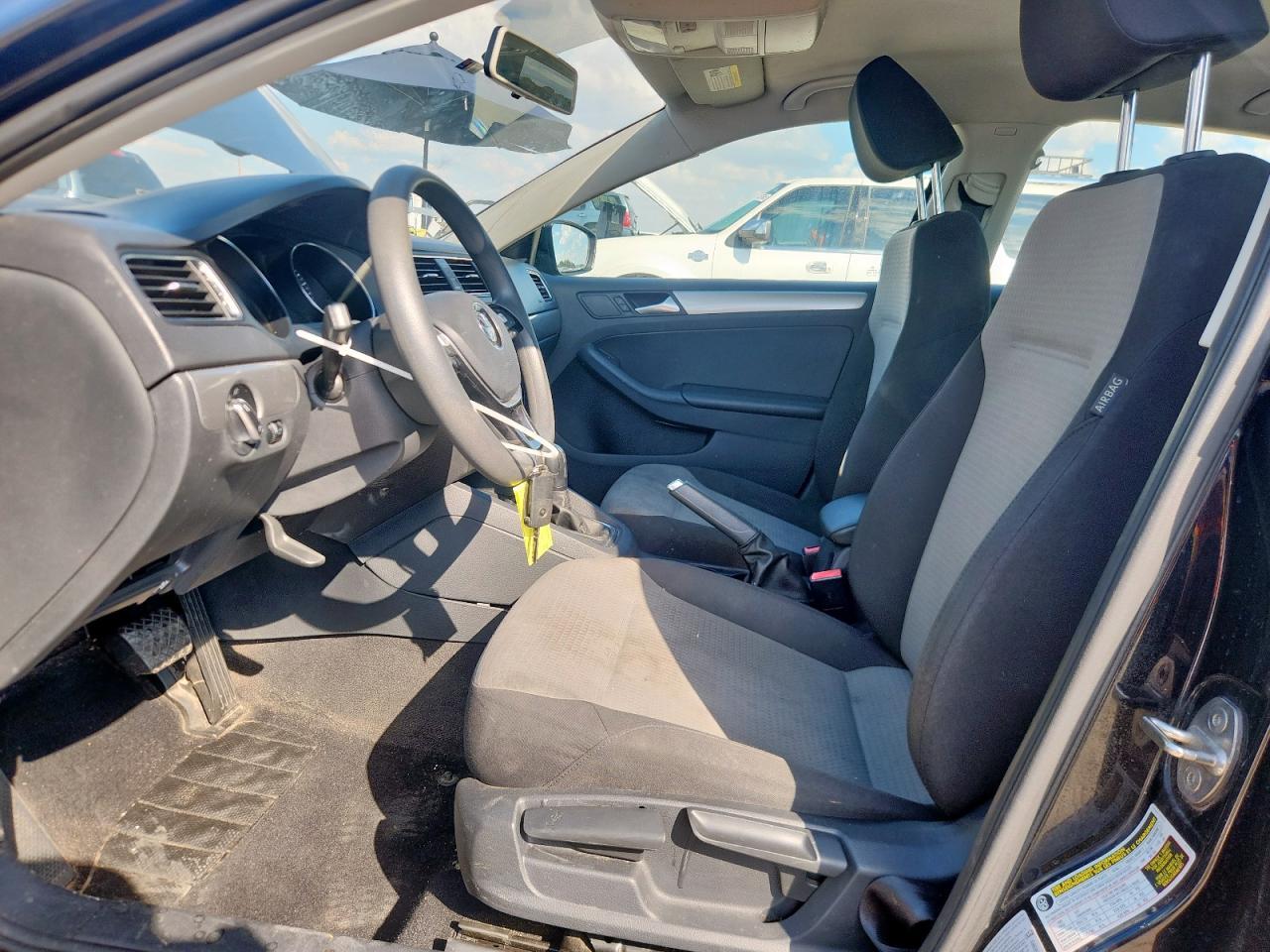 2017 VOLKSWAGEN JETTA