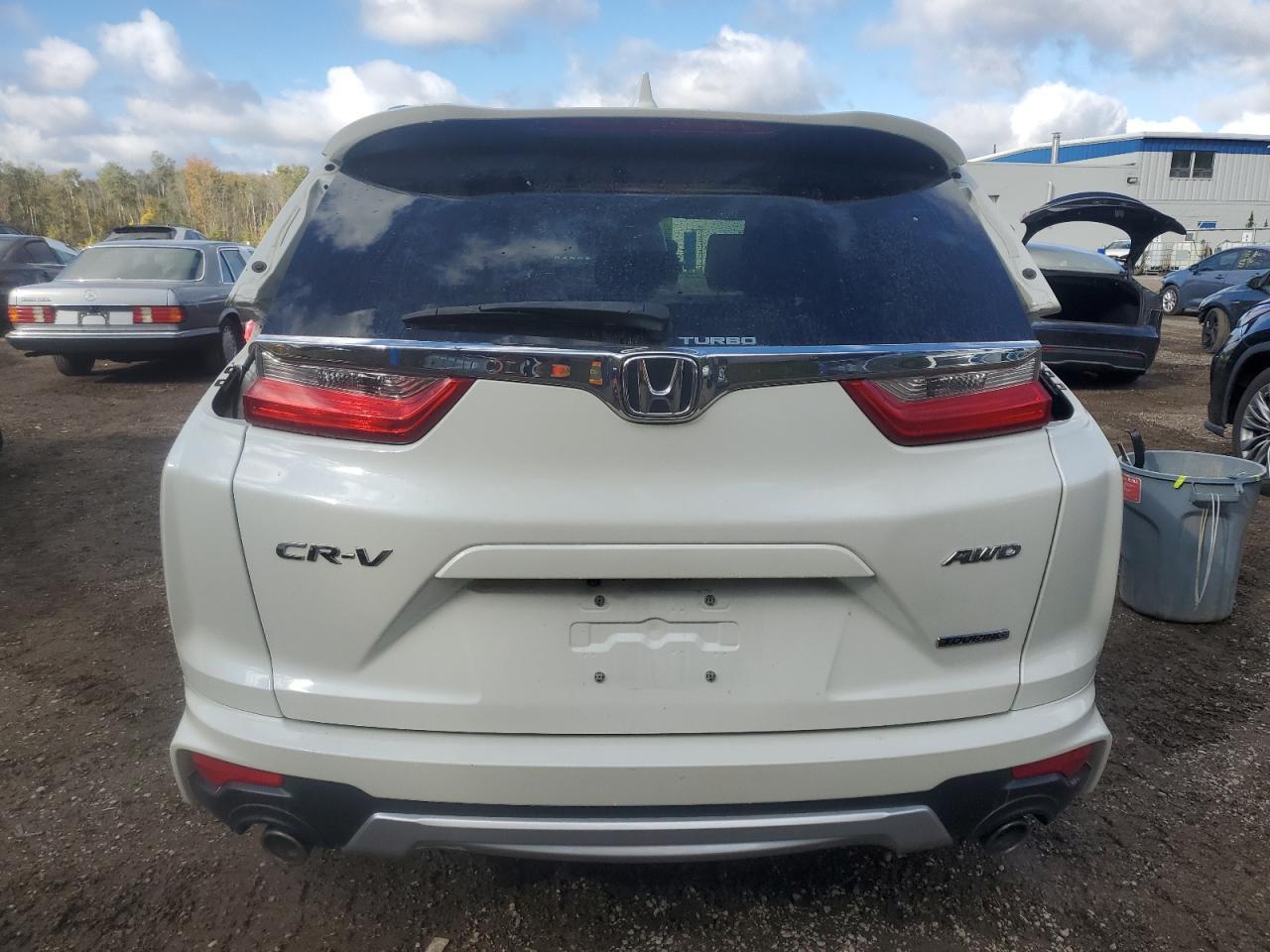 2017 HONDA CR-V