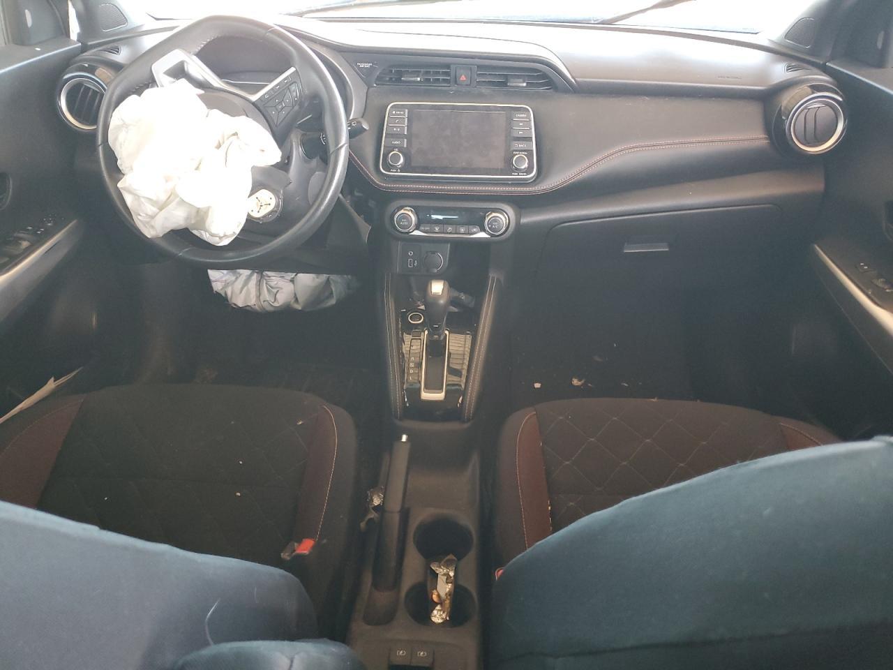 2018 NISSAN KICKS