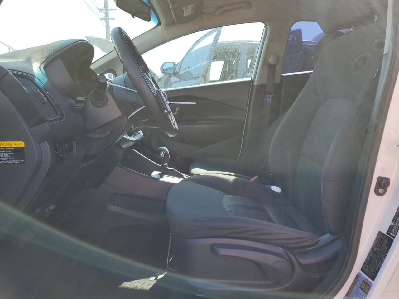 2015 KIA RIO