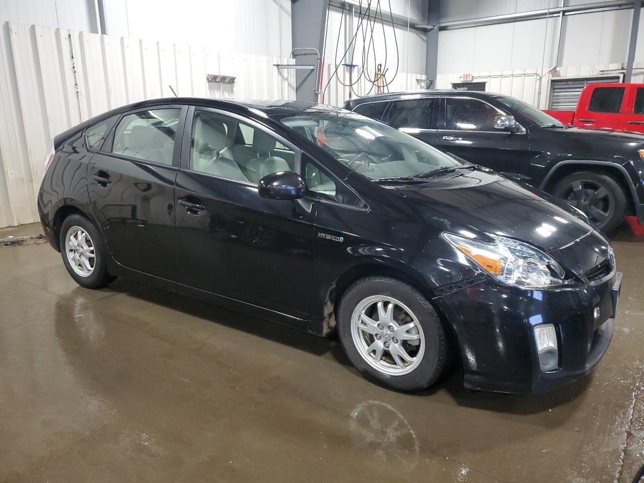 2010 TOYOTA PRIUS