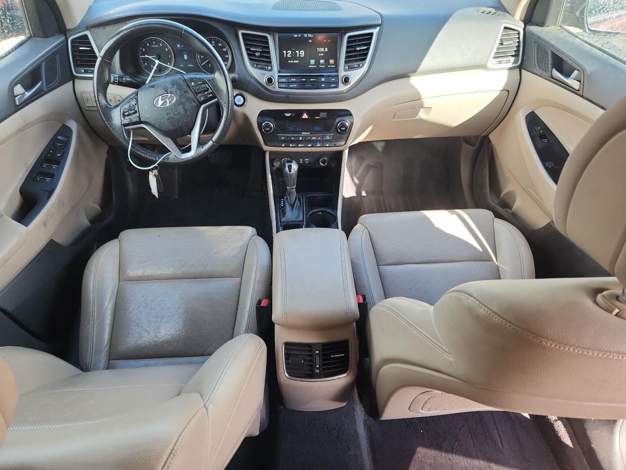 2016 HYUNDAI TUCSON