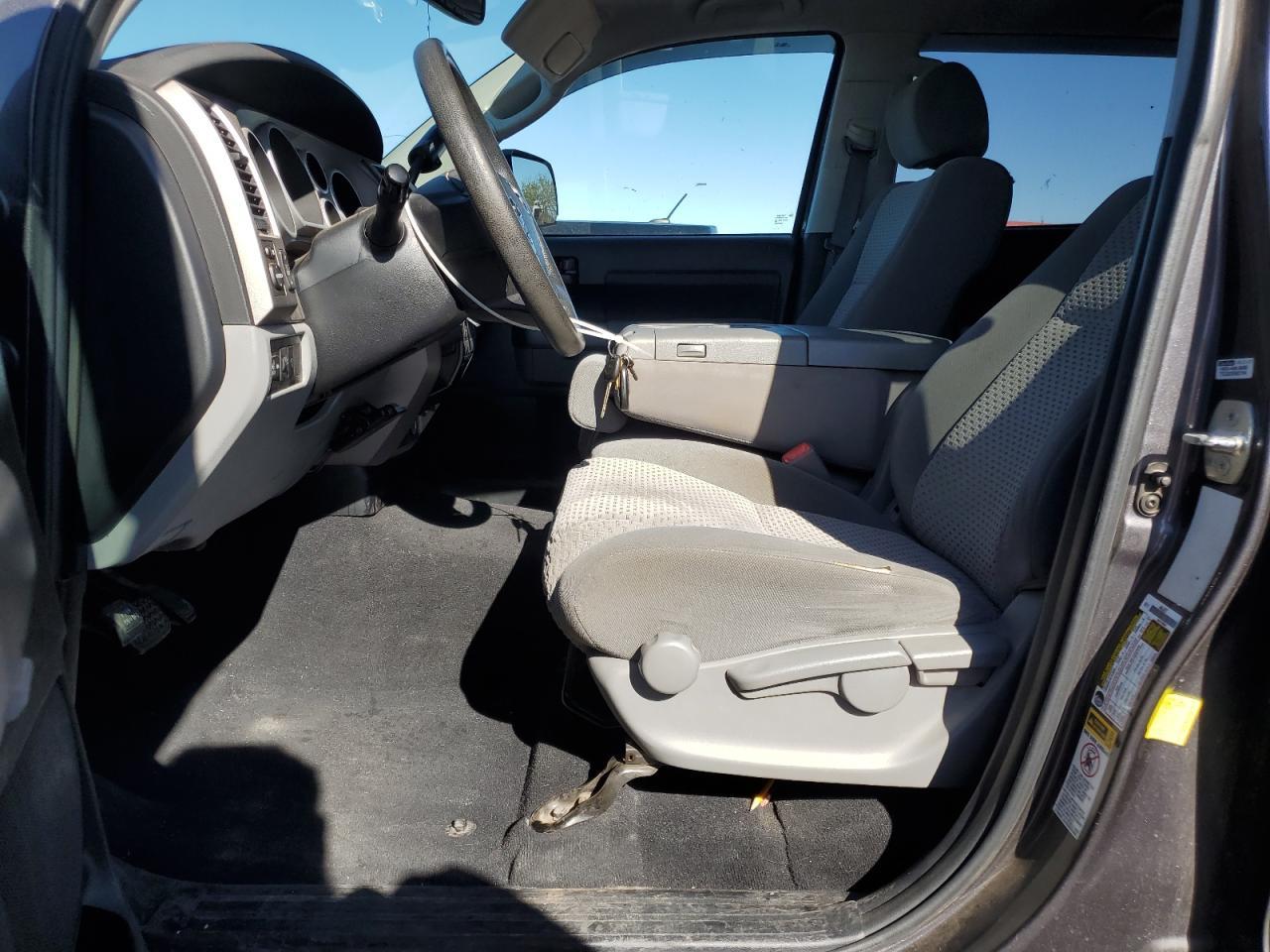 2012 TOYOTA TUNDRA
