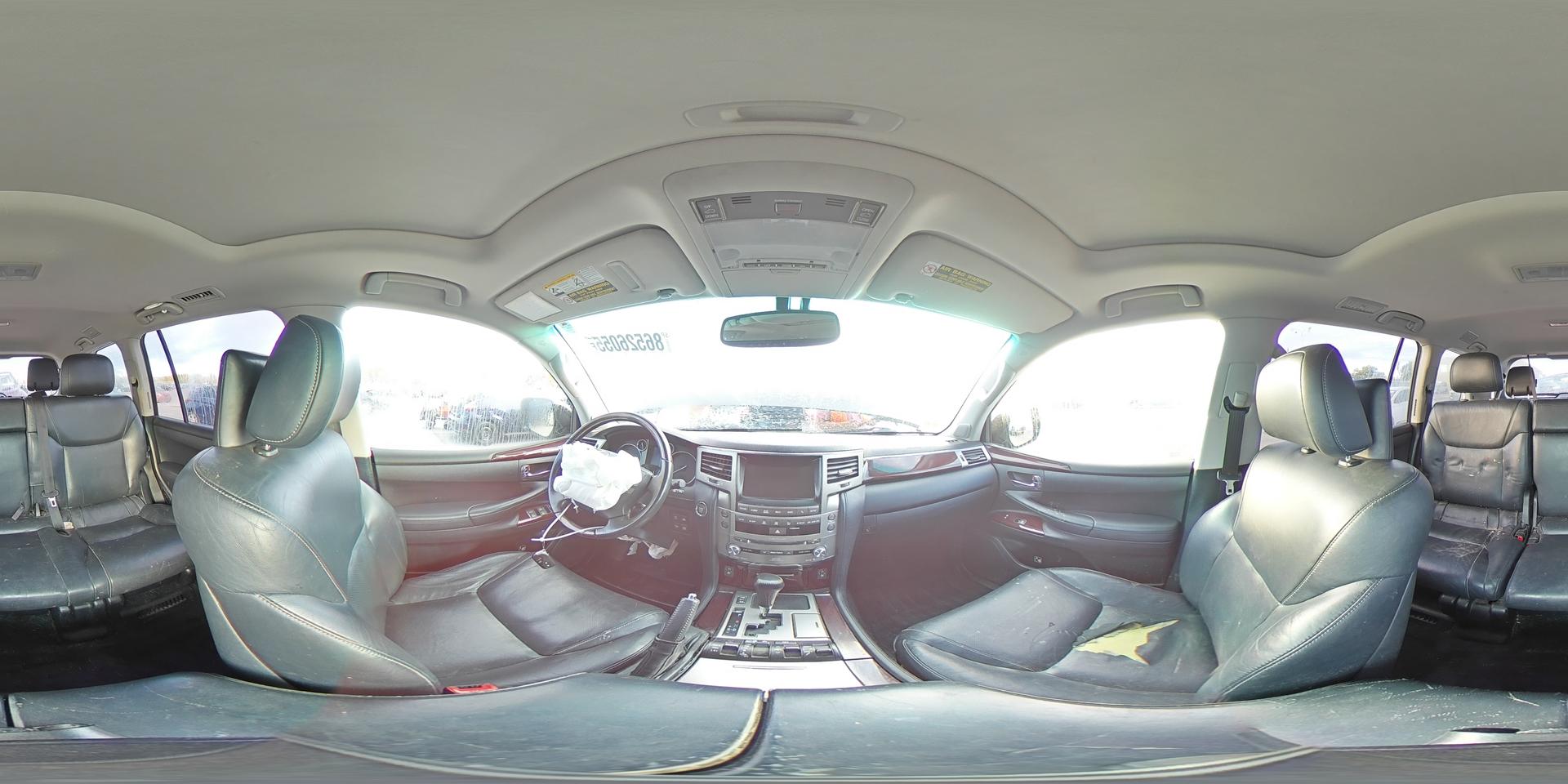 2015 LEXUS LX 570
