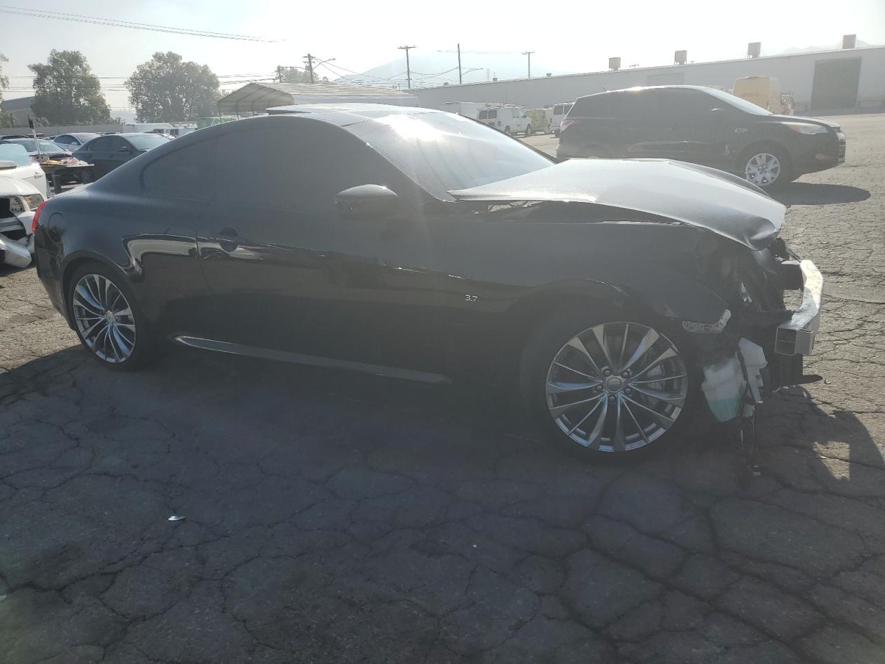 2014 INFINITI Q60