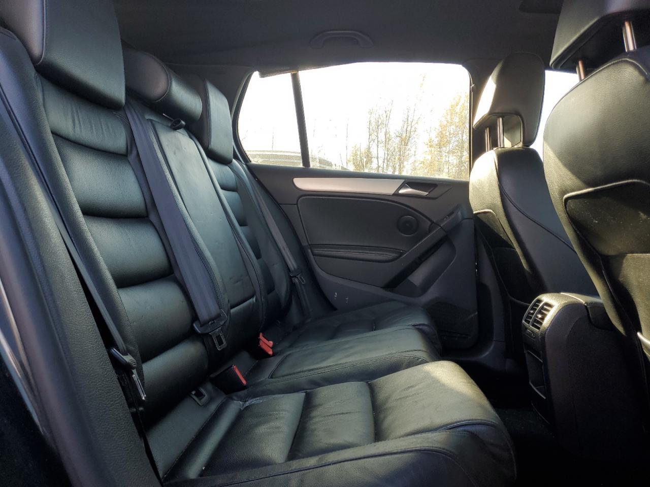 2012 VOLKSWAGEN GTI