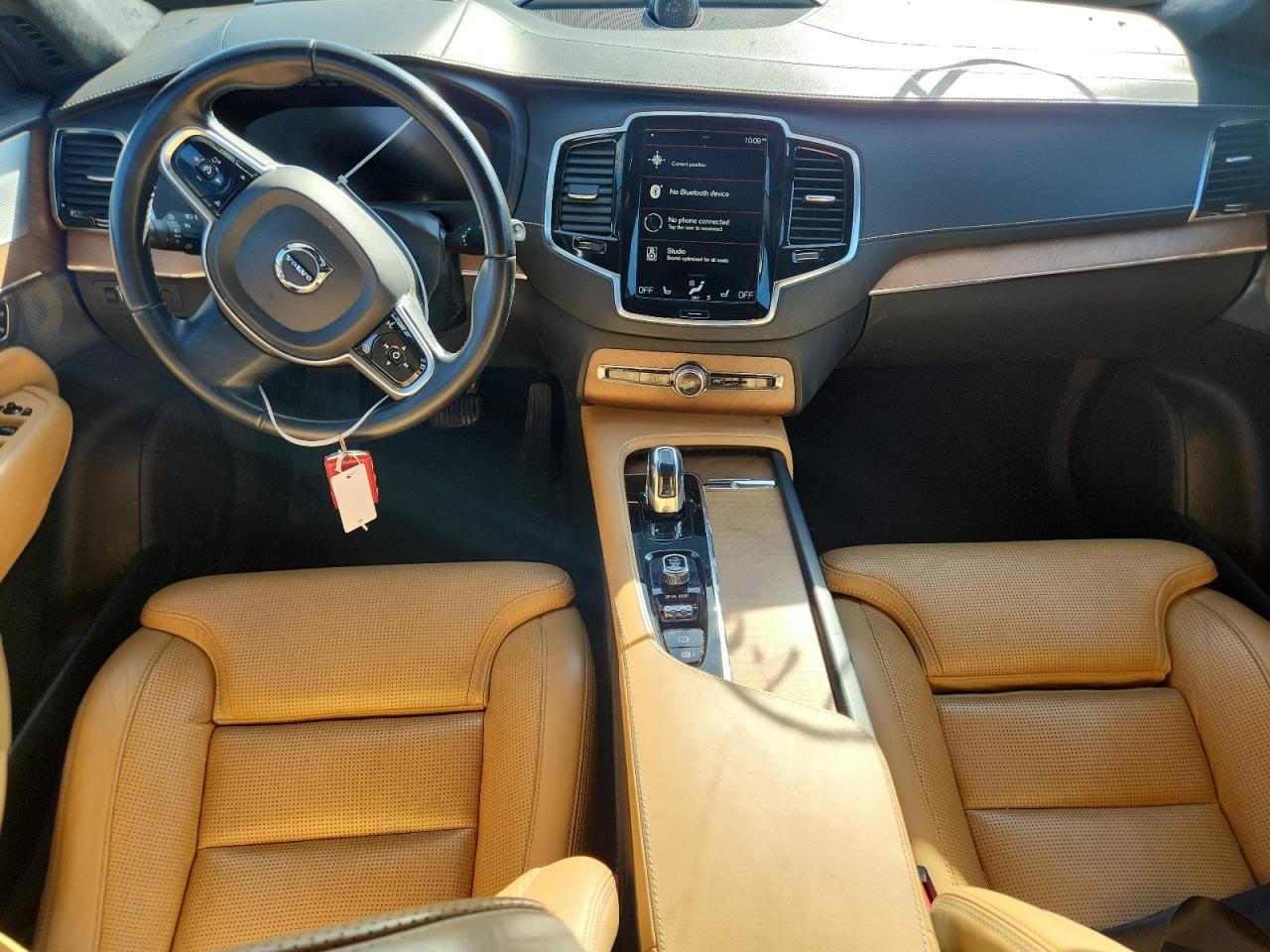 2018 VOLVO XC90