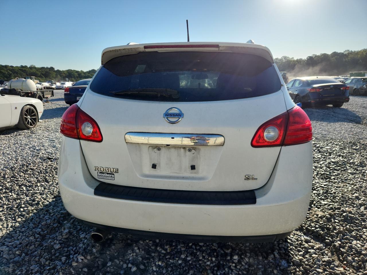 2013 NISSAN ROGUE