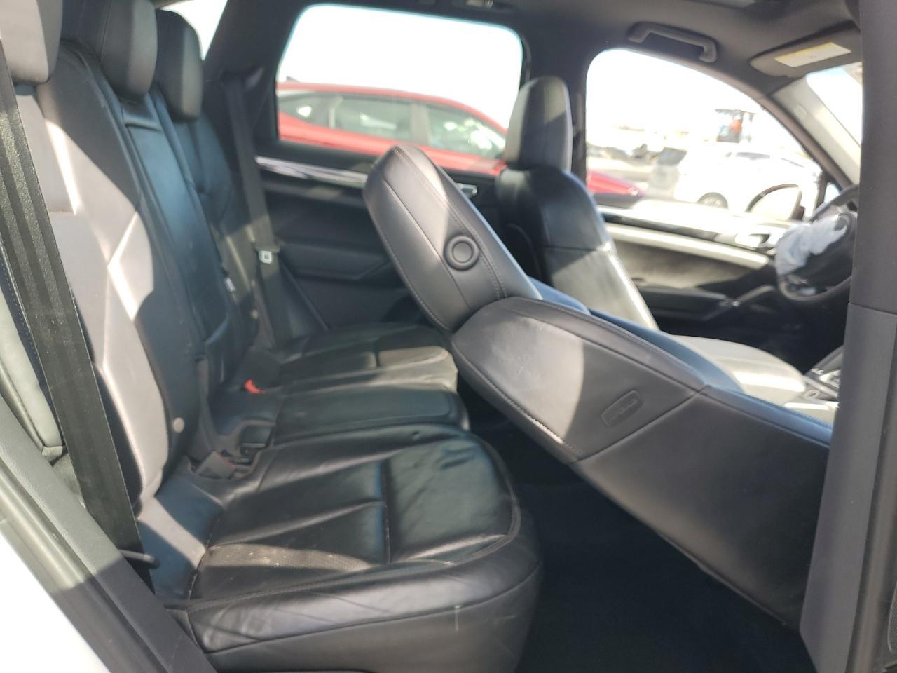 2014 PORSCHE CAYENNE