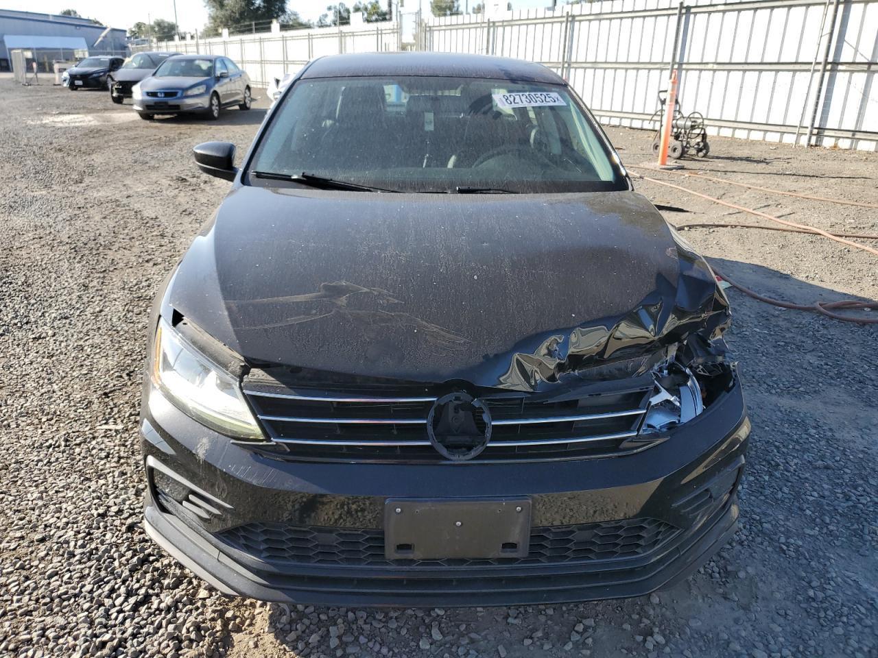 2018 VOLKSWAGEN JETTA