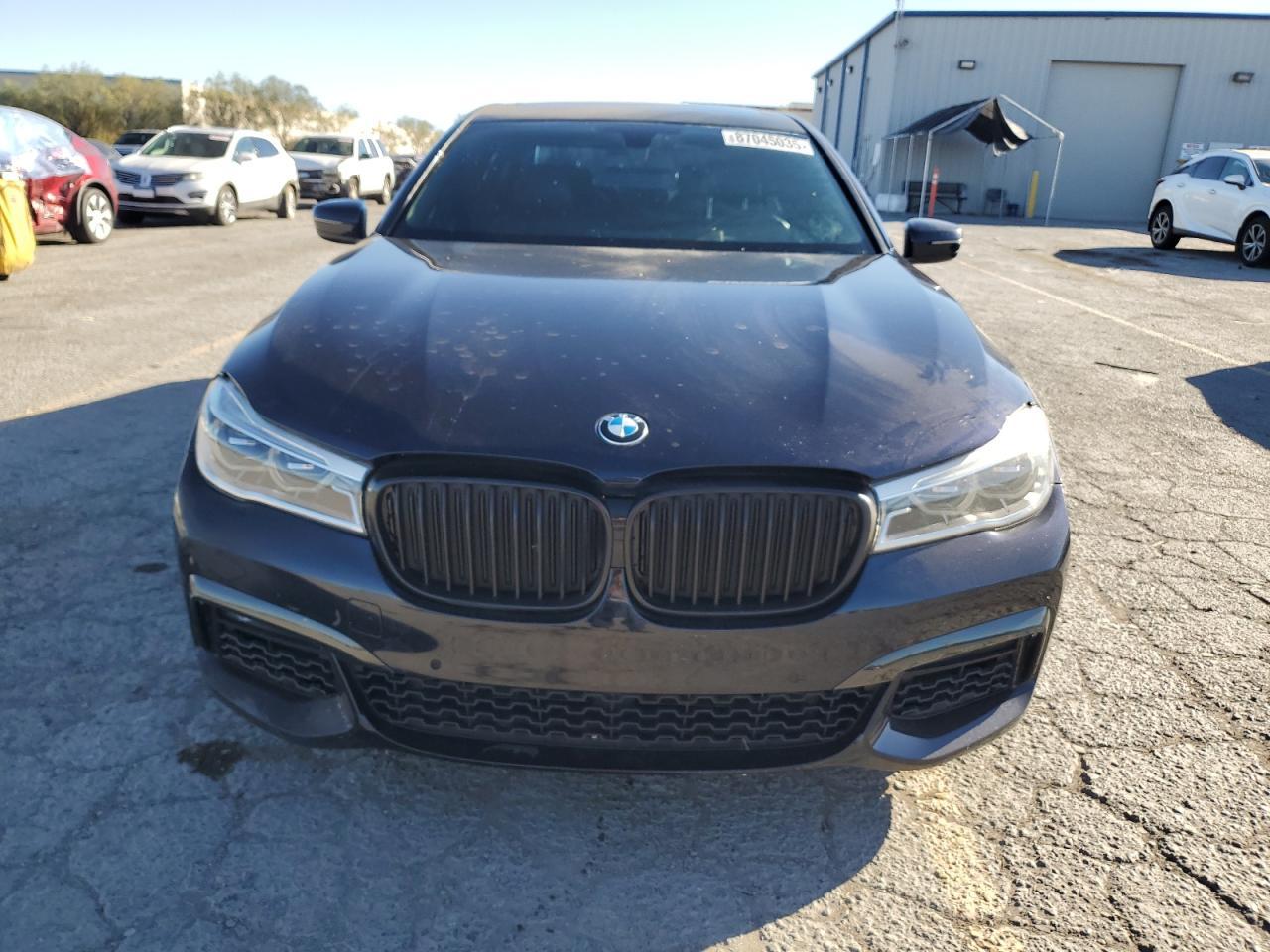 2016 BMW 7 series
