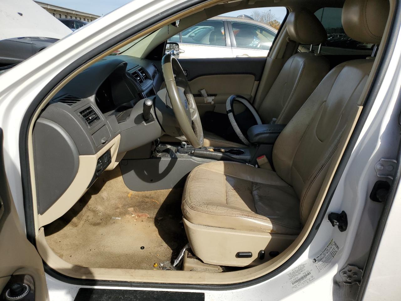 2011 FORD FUSION