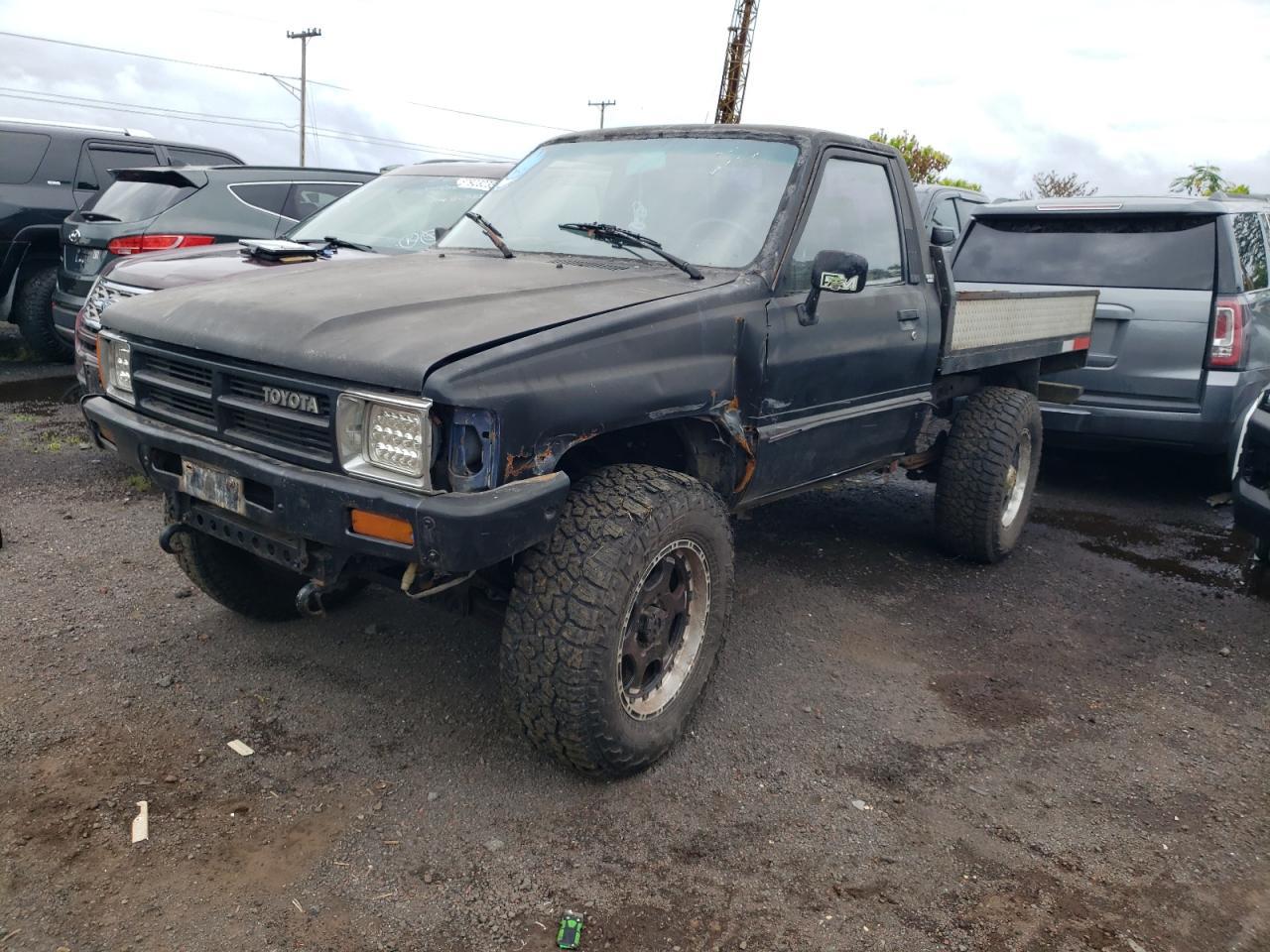 1986 TOYOTA Pickup