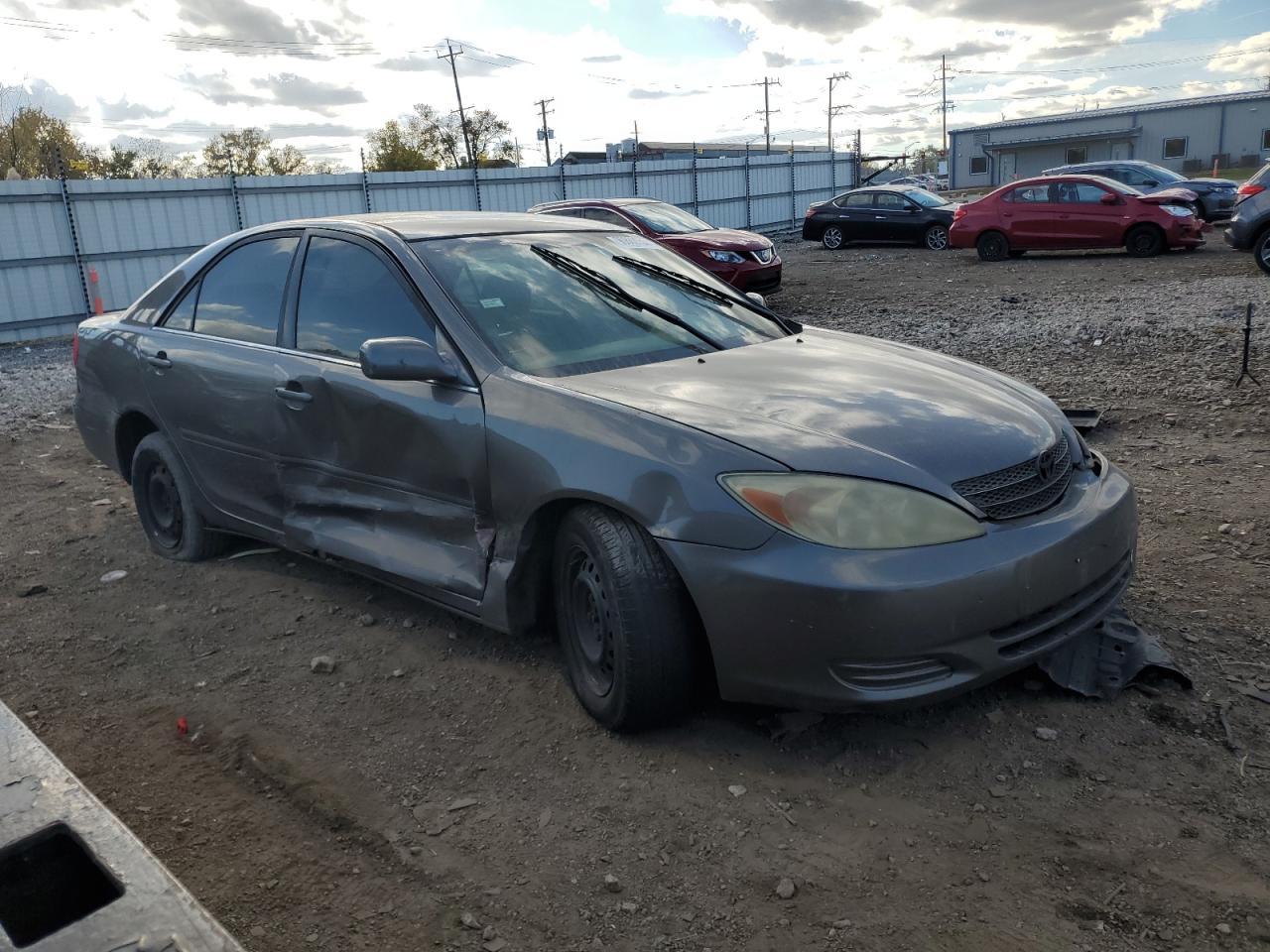2004 TOYOTA CAMRY