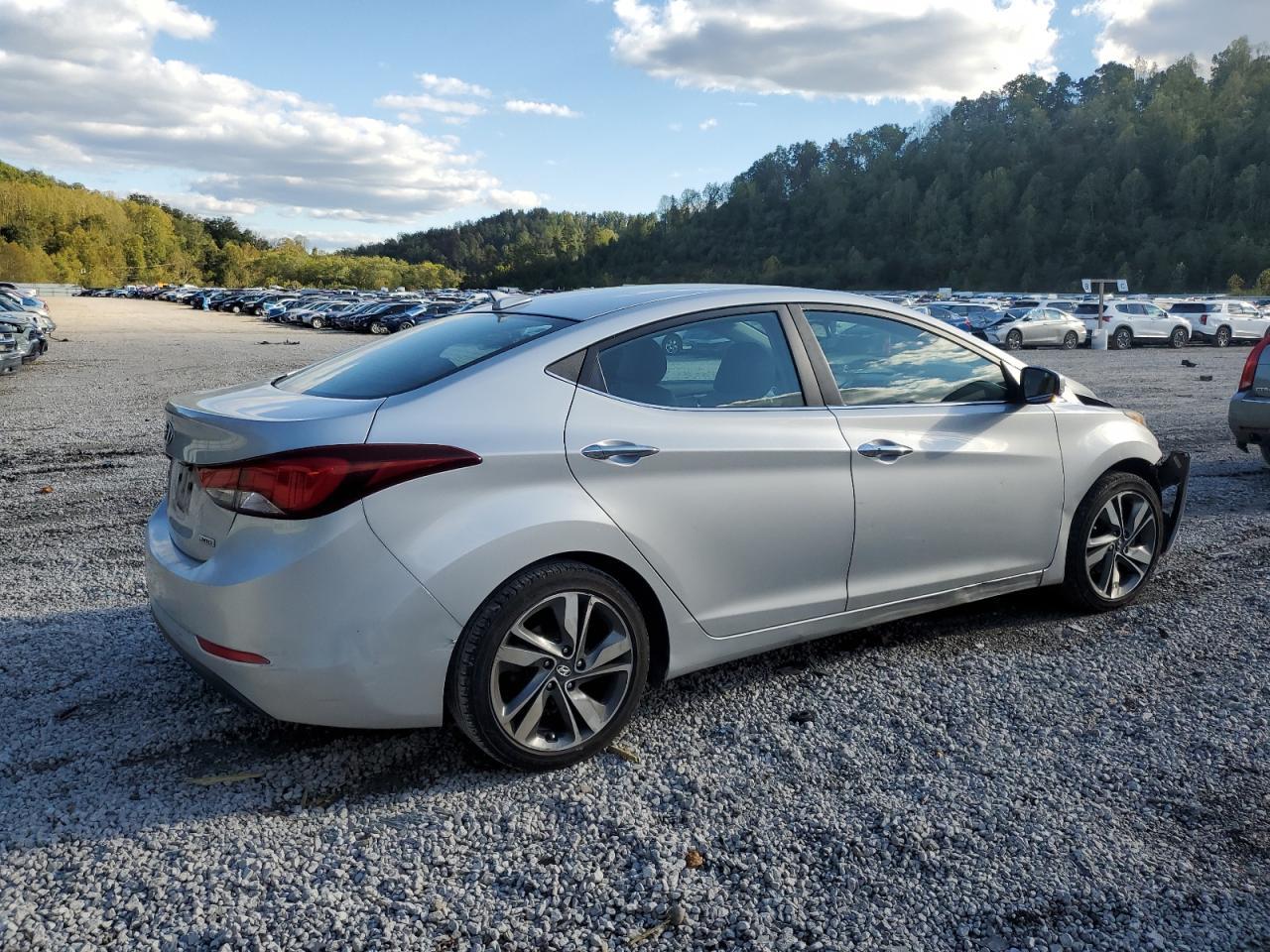 2014 HYUNDAI ELANTRA