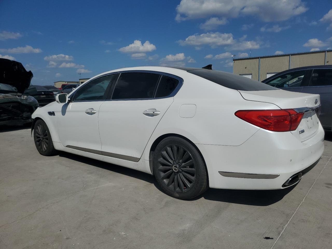 2015 KIA K900
