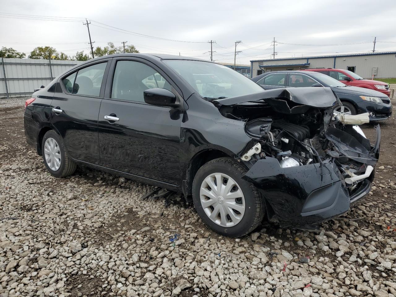 2016 NISSAN VERSA