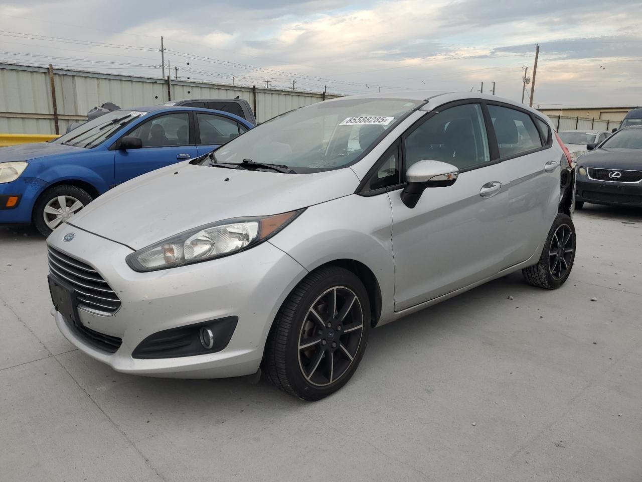 2015 FORD Fiesta