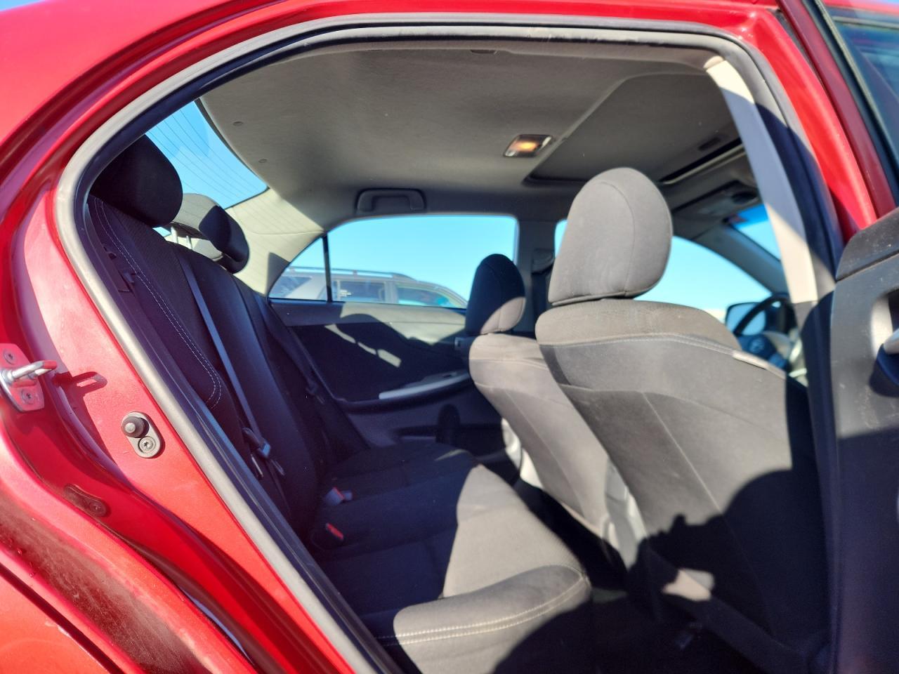 2013 TOYOTA COROLLA