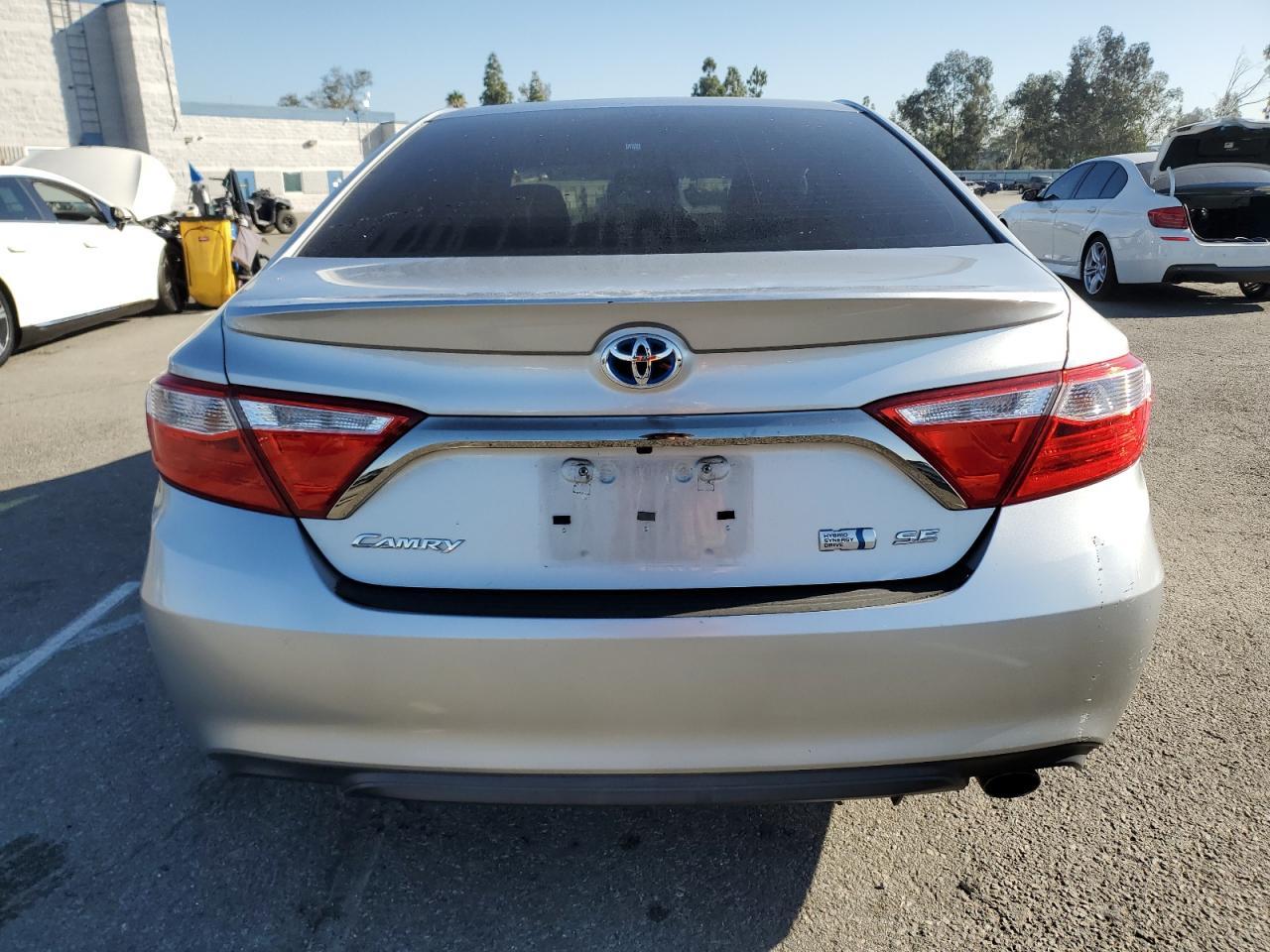 2015 TOYOTA CAMRY