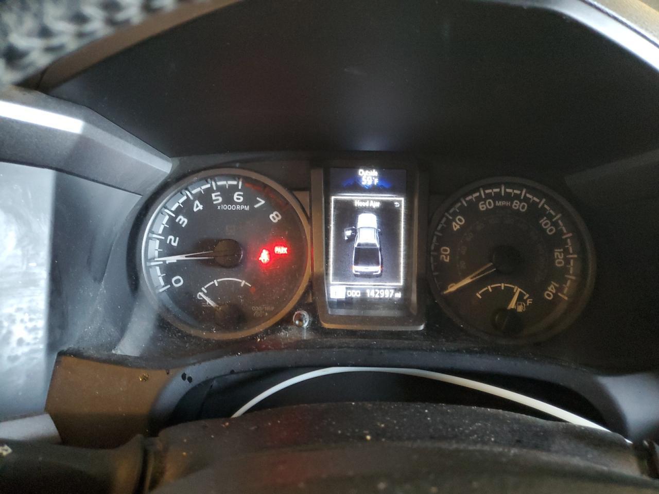 2016 TOYOTA TACOMA