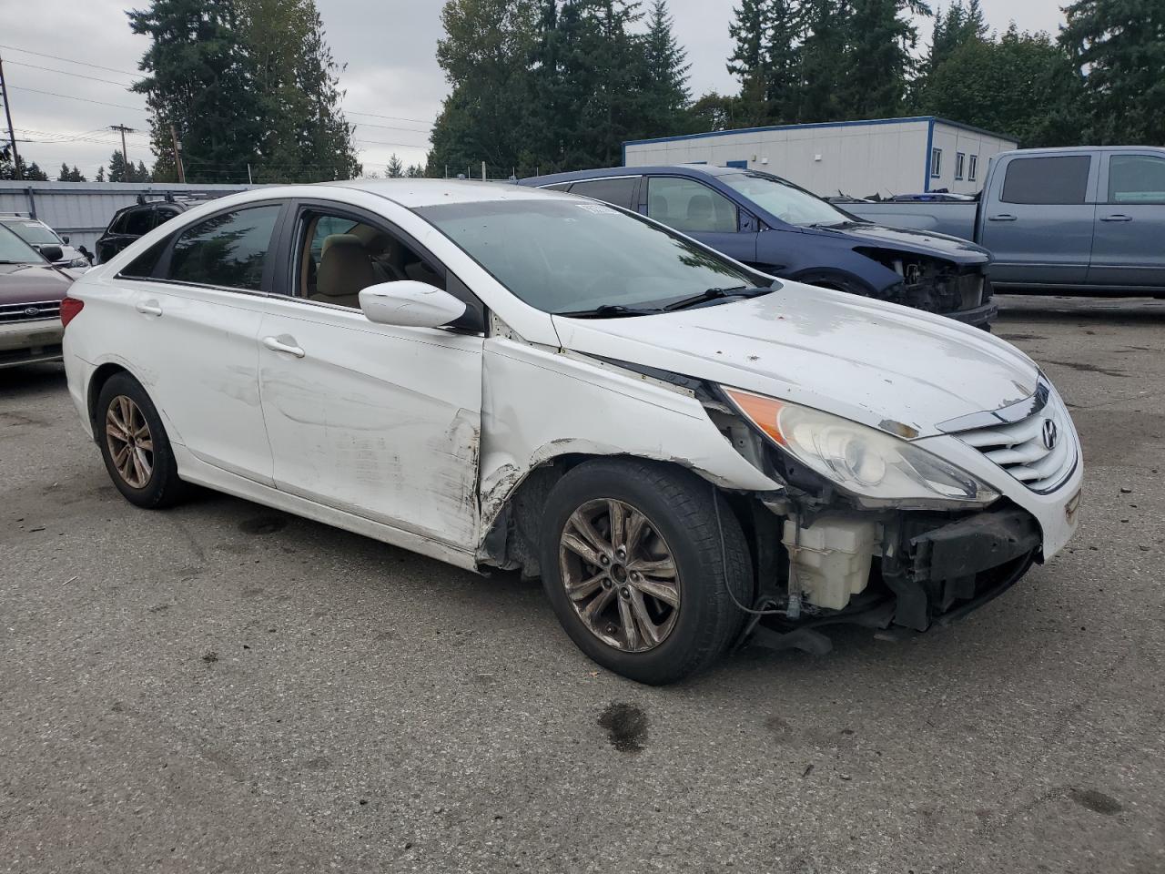 2011 HYUNDAI SONATA
