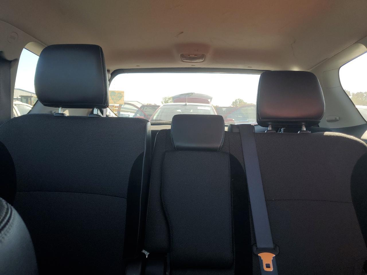 2011 MITSUBISHI outlander