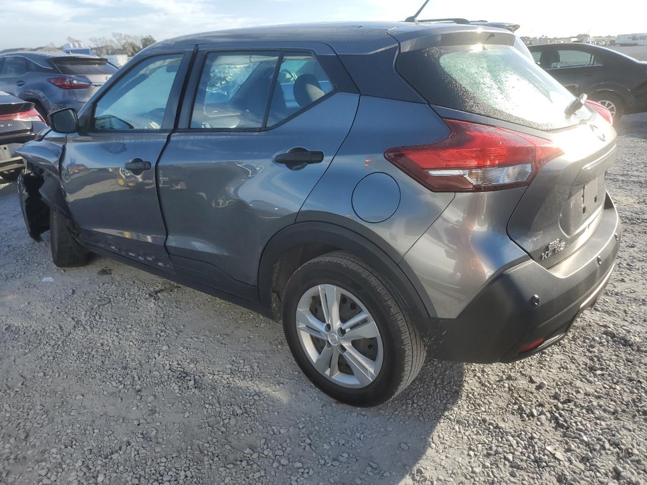 2020 NISSAN KICKS