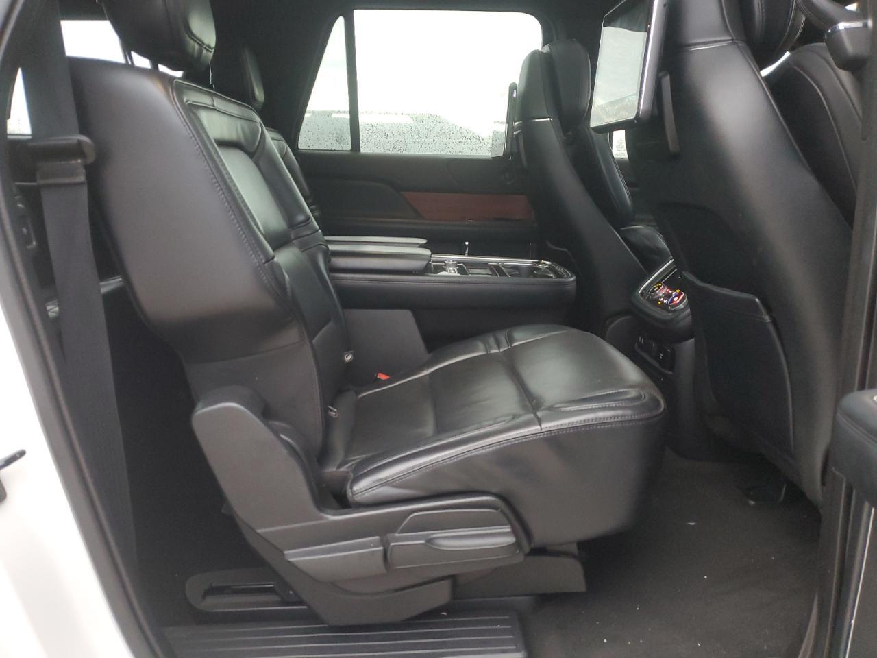 2019 LINCOLN Navigator