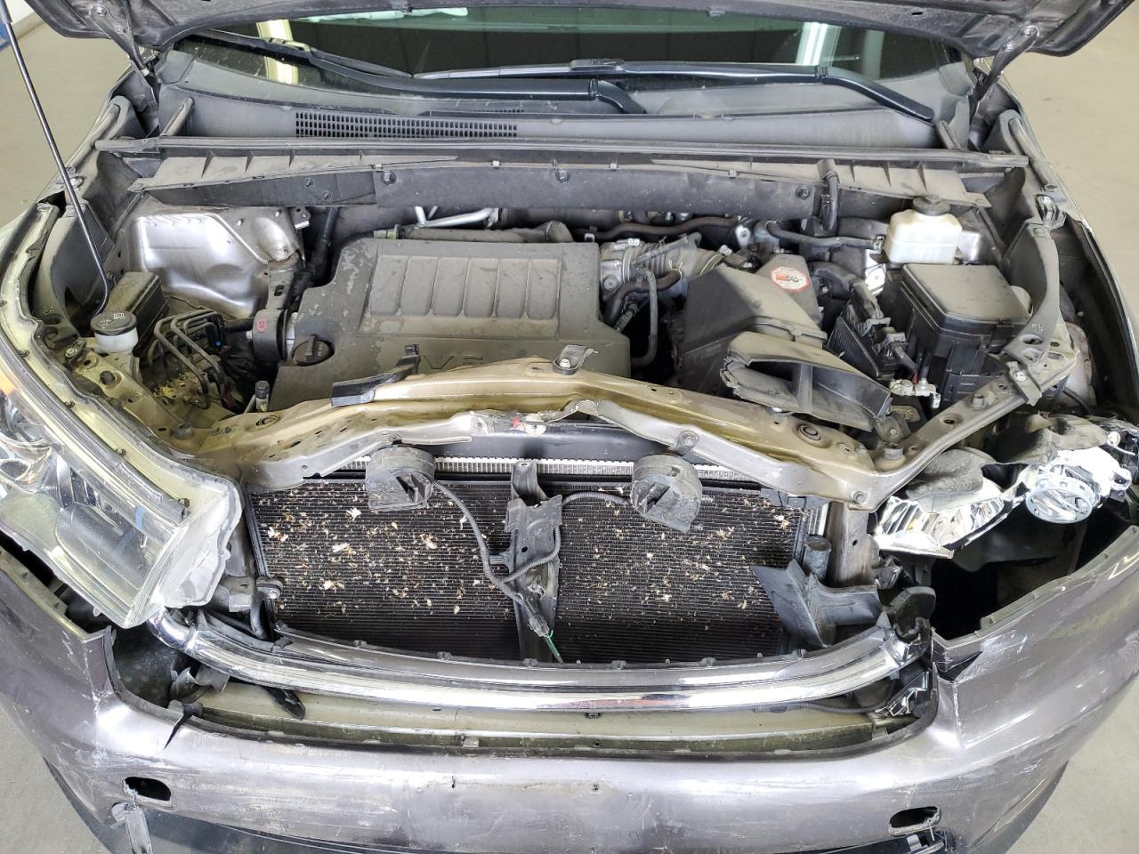 2015 TOYOTA HIGHLANDER