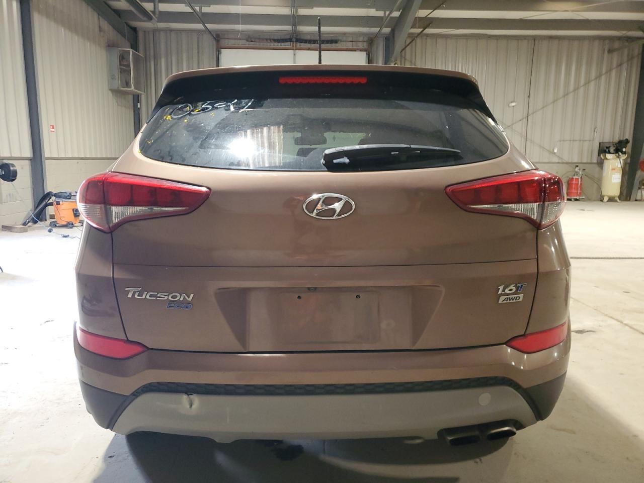 2017 HYUNDAI TUCSON