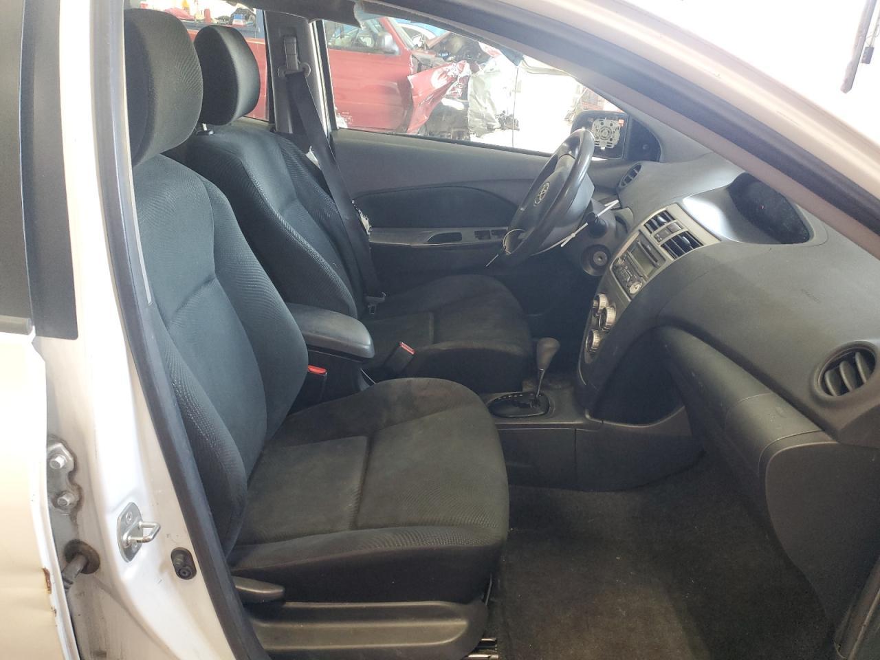 2012 TOYOTA YARIS