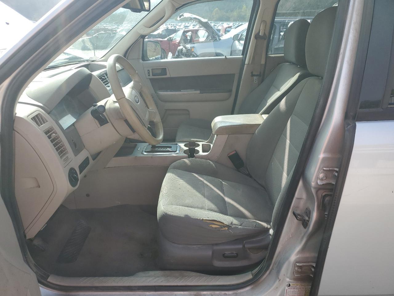 2009 FORD ESCAPE