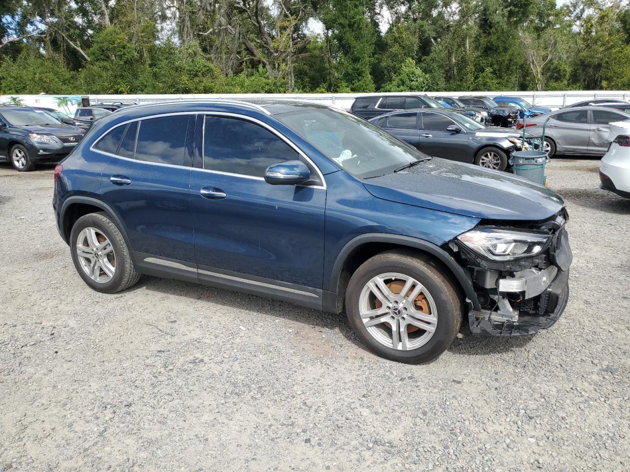 2021 MERCEDES-BENZ GLA-Class