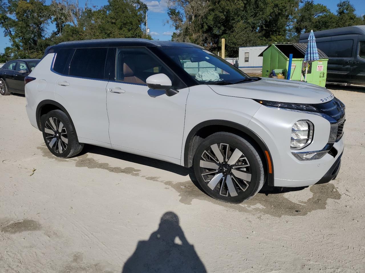 2025 MITSUBISHI outlander