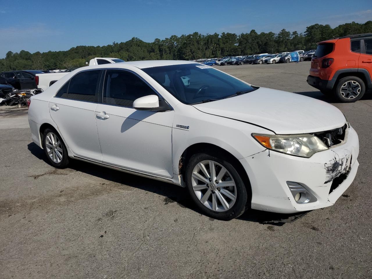 2013 TOYOTA CAMRY