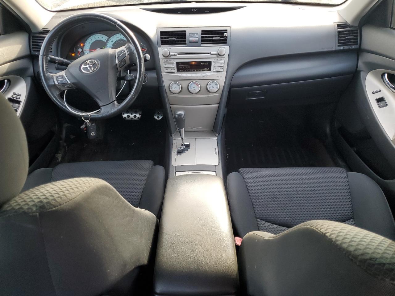 2011 TOYOTA CAMRY