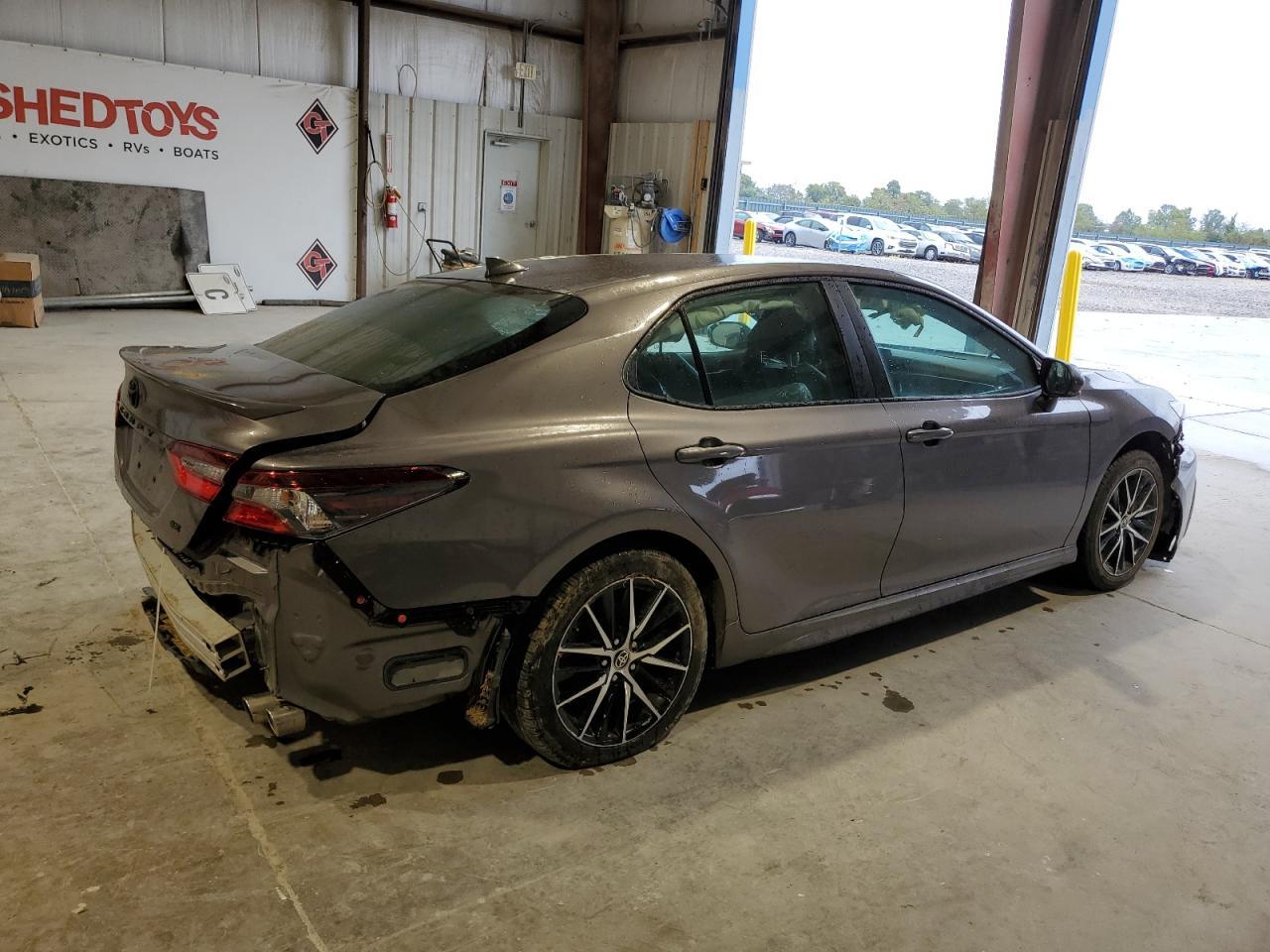 2022 TOYOTA CAMRY