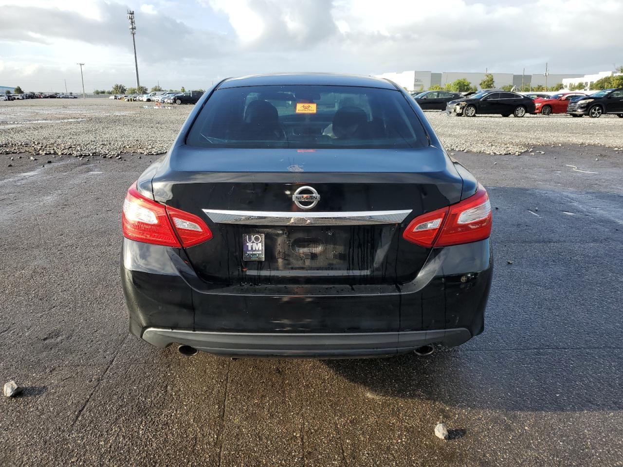 2016 NISSAN ALTIMA