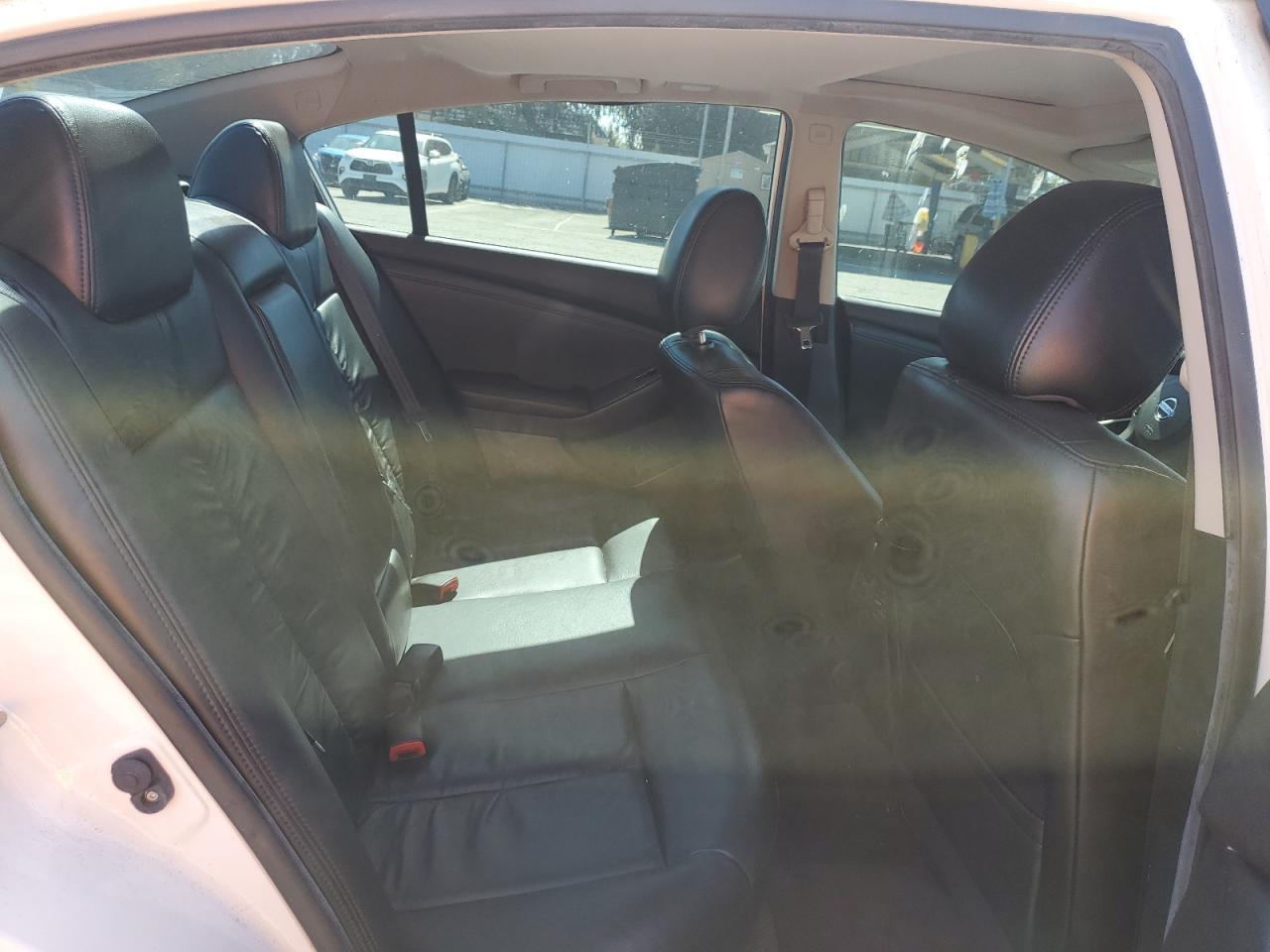 2012 NISSAN ALTIMA