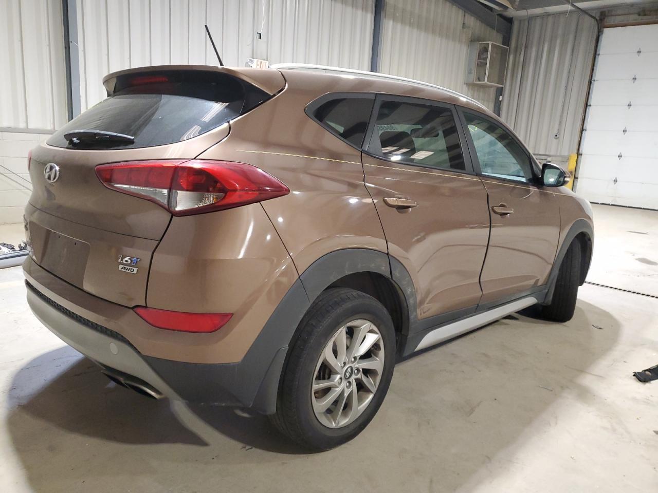 2017 HYUNDAI TUCSON