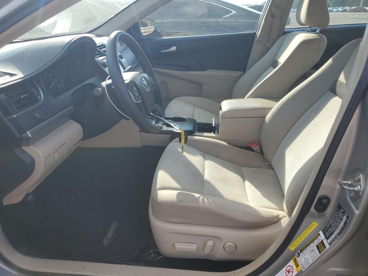 2014 TOYOTA CAMRY