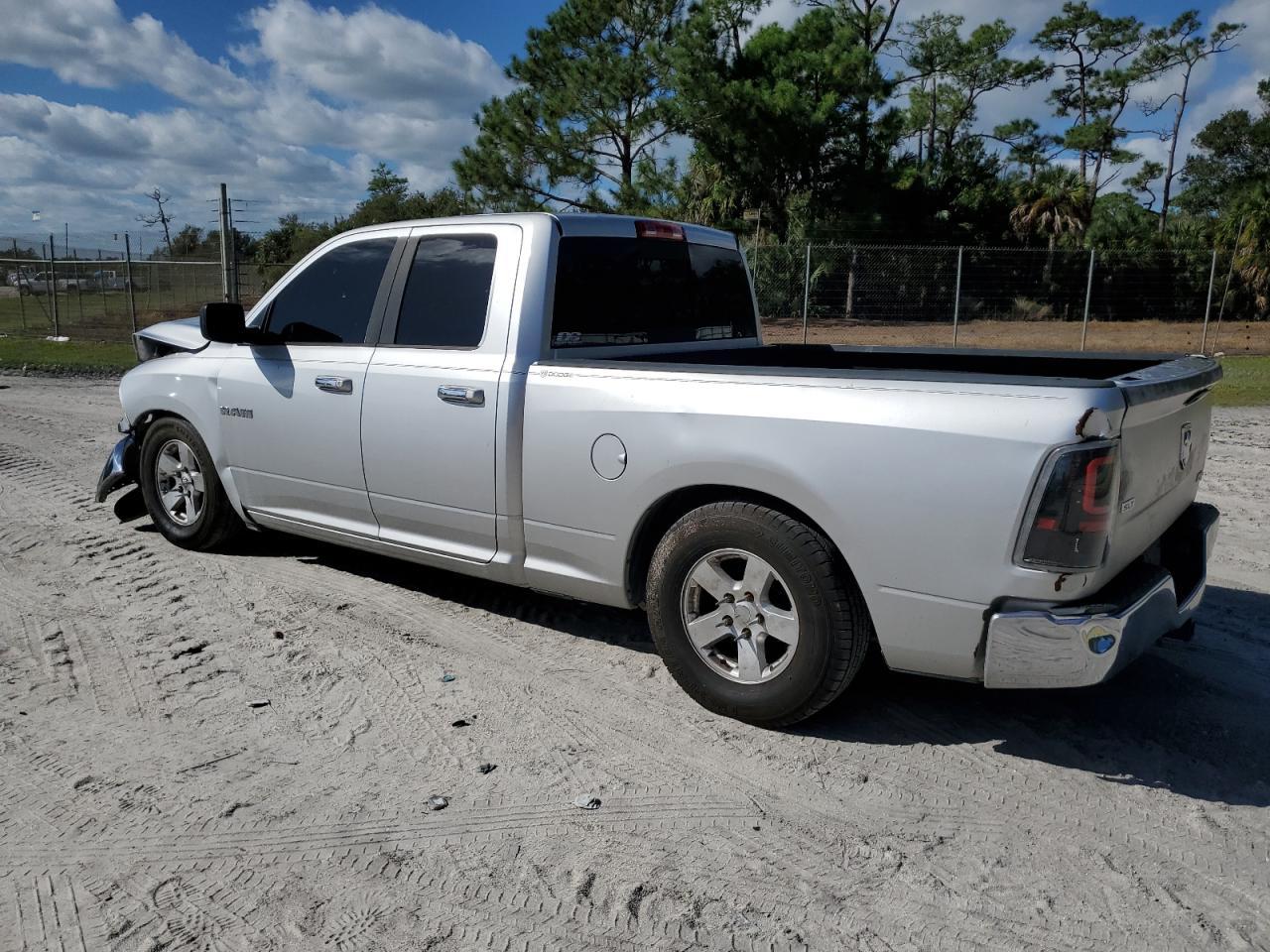 2010 DODGE RAM 1500
